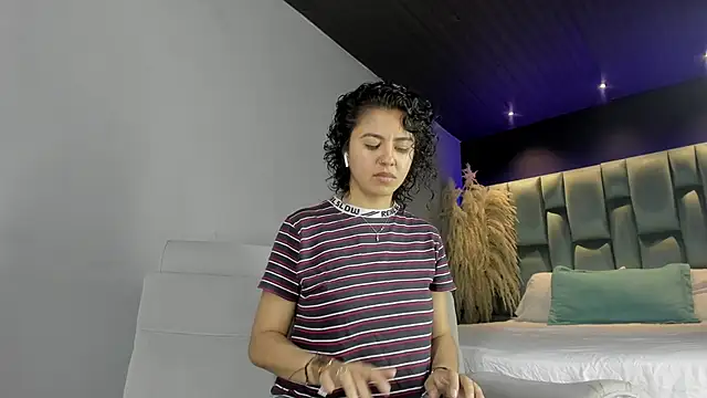 Amareto  online show from 01/25/25, 10:51