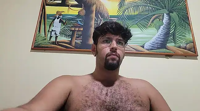 Snapshot of Luksmen chatting on 12/12/24, 01:32 Luksmen online show from 12/12/24, 01:32