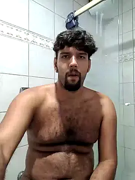 Snapshot of Luksmen chatting on 12/14/24, 12:44 Luksmen online show from 12/14/24, 12:44