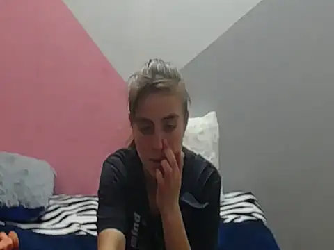 Merily streep online show from 11/20/25, 07:46