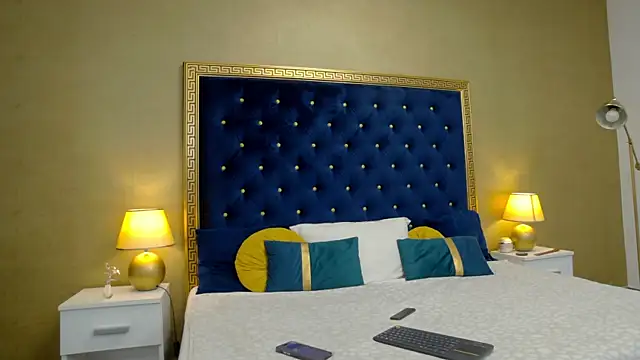HaileyMoonn online show from 12/12/24, 04:15
