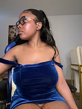 SSEXYBUBBLEBUTT101 online show from 12/25/24, 08:29