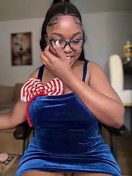 SSEXYBUBBLEBUTT101 online show from 12/25/24, 02:34