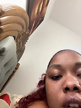 SSEXYBUBBLEBUTT101 online show from 02/04/25, 10:13