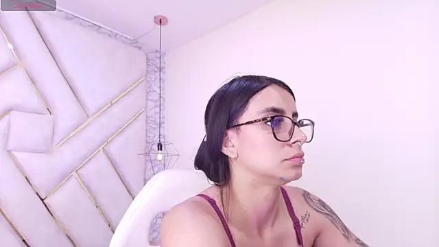 Andreita Jones online show from 06/23/26, 12:14