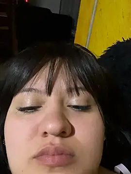 dannarossy  online show from 01/22/25, 08:29