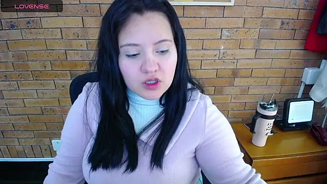 dannarossy  online show from 02/26/25, 04:36