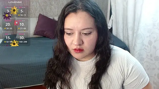 dannarossy  online show from 10/02/25, 11:06