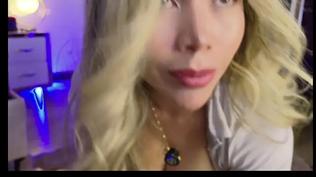 Ammy Castro online show from 07/23/26, 01:58