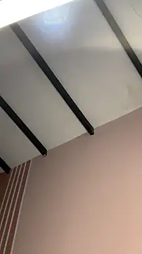 Victoria-And1 online show from 10/31/25, 01:39