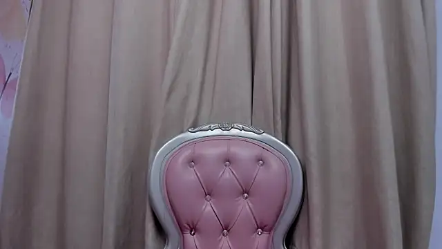 Arianna bigboobs  online show from 02/26/25, 11:30