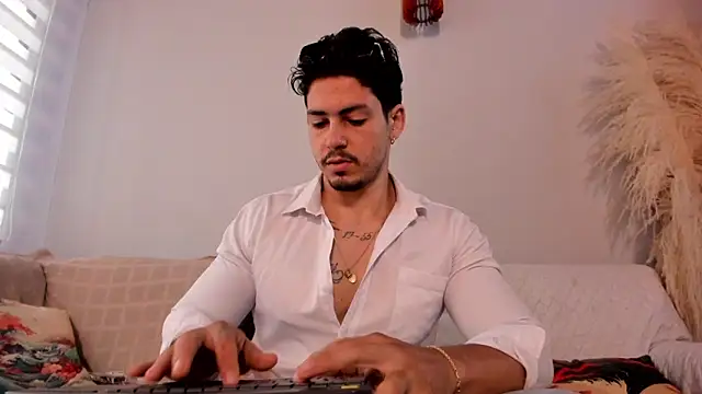 neo dimou  online show from 09/18/25, 12:07