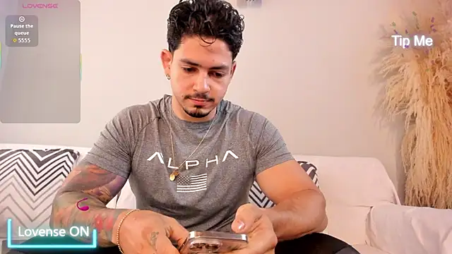 neo dimou  online show from 10/28/25, 11:36