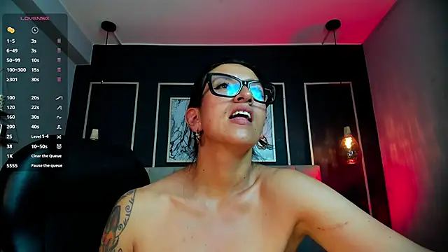 kira moon   online show from 09/22/25, 09:06