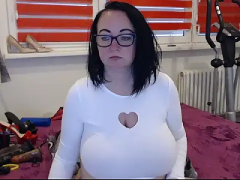 Alexie33 online show from 01/20/25, 12:07