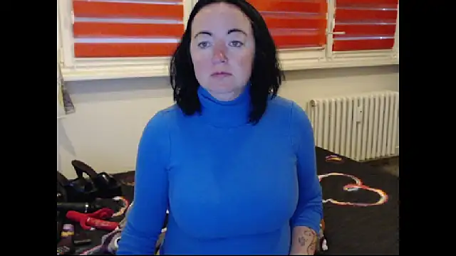 Alexie33 online show from 10/20/25, 06:25