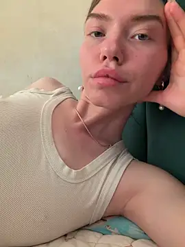 Lisaaa Alisa online show from 05/10/26, 12:05