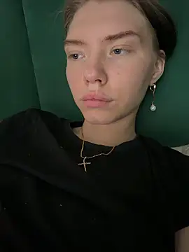 Lisaaa Alisa online show from 05/16/26, 10:36