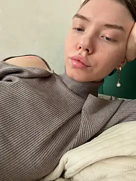 Lisaaa Alisa online show from 05/23/26, 04:50