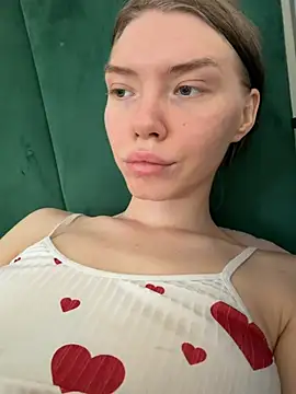 Lisaaa Alisa online show from 06/07/26, 12:31