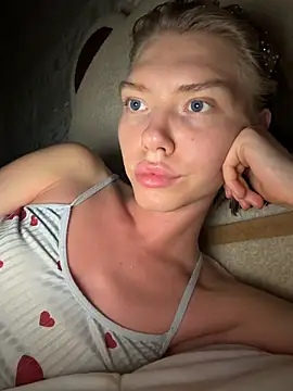 Lisaaa Alisa online show from 06/28/26, 07:31
