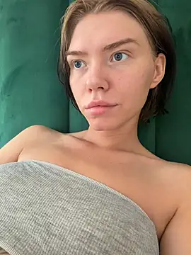 Lisaaa Alisa online show from 07/05/26, 08:54