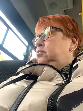 Snapshot of Klio5678 chatting on 10/30/25, 07:54 Klio5678 online show from 10/30/25, 07:54