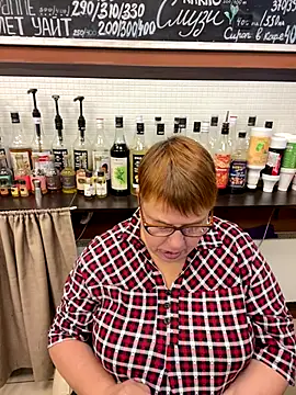 Snapshot of Klio5678 chatting on 12/03/25, 03:54 Klio5678 online show from 12/03/25, 03:54