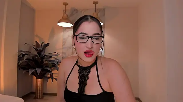 DominiqueVega online show from 07/15/26, 09:09