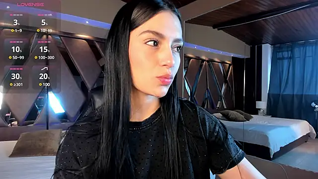 carina rossi online show from 01/11/25, 12:18