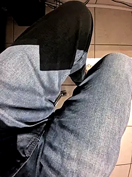 Lorent6969 online show from 11/27/25, 07:21