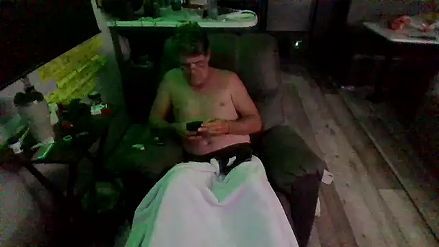 lateniter online show from 09/14/25, 05:28