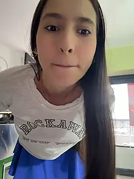 LittleDoll    online show from 05/26/26, 12:12