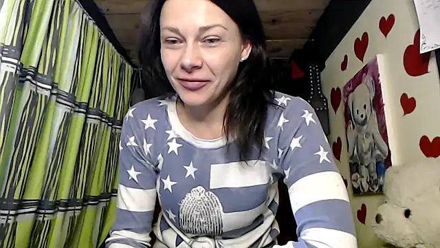 Snapshot of HarleyQuinn_69 chatting on 01/29/25, 07:32 HarleyQuinn 69 online show from 01/29/25, 07:32
