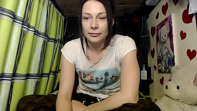Snapshot of HarleyQuinn_69 chatting on 03/15/25, 10:00 HarleyQuinn 69 online show from 03/15/25, 10:00