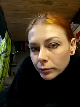 Snapshot of HarleyQuinn_69 chatting on 11/20/25, 04:29 HarleyQuinn 69 online show from 11/20/25, 04:29