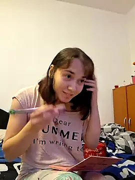 Snapshot of kaca098 chatting on 12/03/24, 05:23 kaca098 online show from 12/03/24, 05:23