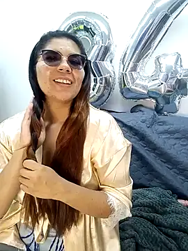 Luna Dumont online show from 01/26/25, 09:18