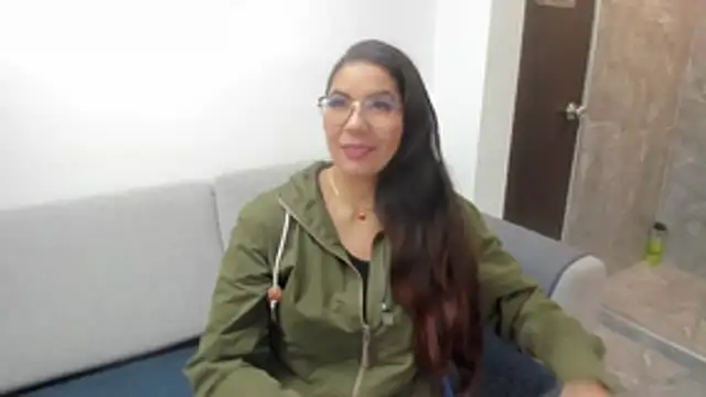 Snapshot of Luna_Dumont chatting on 01/15/26, 11:15 Luna Dumont online show from 01/15/26, 11:15