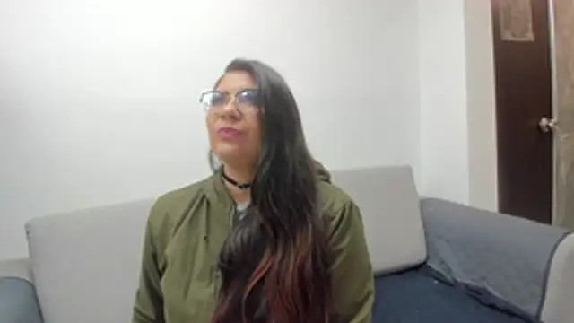 Snapshot of Luna_Dumont chatting on 01/16/26, 11:25 Luna Dumont online show from 01/16/26, 11:25