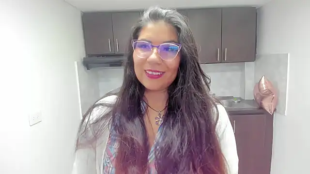 Snapshot of Luna_Dumont chatting on 02/17/26, 11:07 Luna Dumont online show from 02/17/26, 11:07