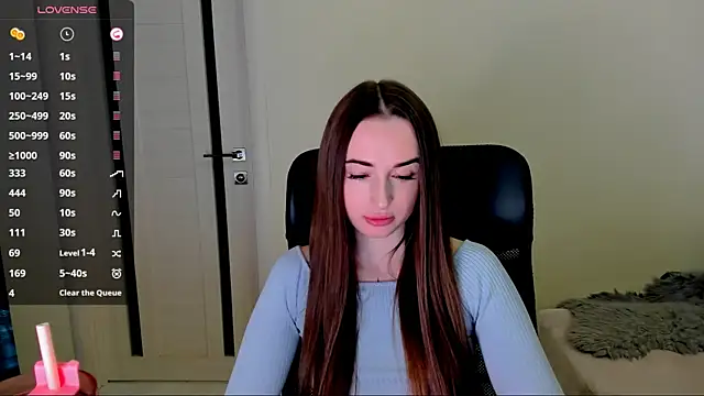 Snapshot of Kimmberr chatting on 10/19/25, 03:07 Kimmberr online show from 10/19/25, 03:07