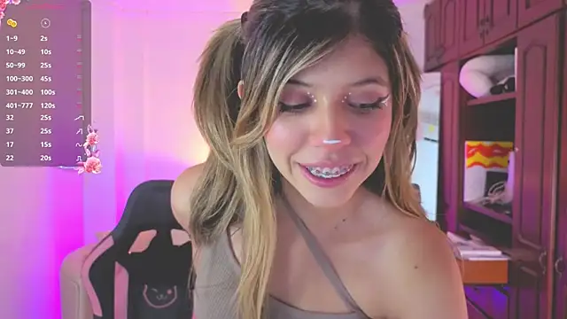 NATAASHA    online show from 09/22/25, 04:03