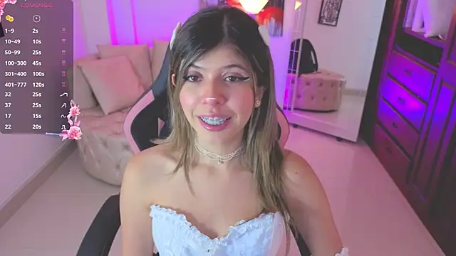 NATAASHA    online show from 10/23/25, 03:17