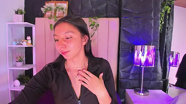 kendall saenz online show from 11/22/25, 03:22