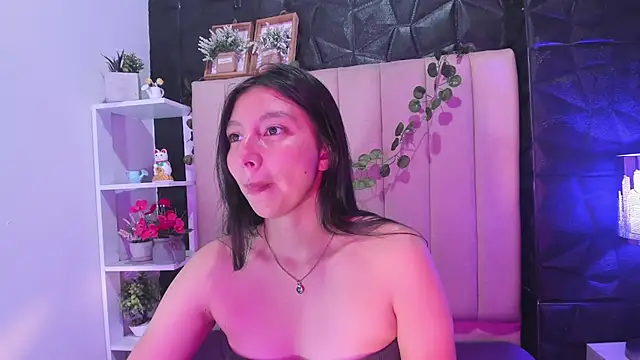 kendall saenz online show from 12/05/25, 07:54