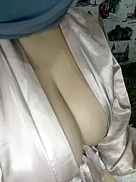 Snapshot of perfect_cums chatting on 12/18/24, 07:19 perfect cums online show from 12/18/24, 07:19