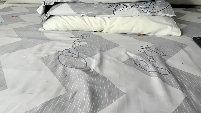 maybelline69 online show from 10/16/25, 04:30