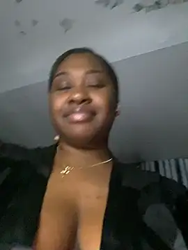 Snapshot of juicesowet chatting on 03/16/25, 10:53 juicesowet online show from 03/16/25, 10:53