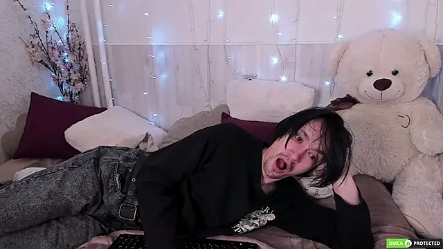 CalvinOwens online show from 11/03/25, 03:41